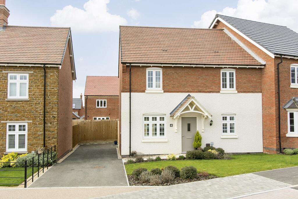 Monarch Close, Market Harborough