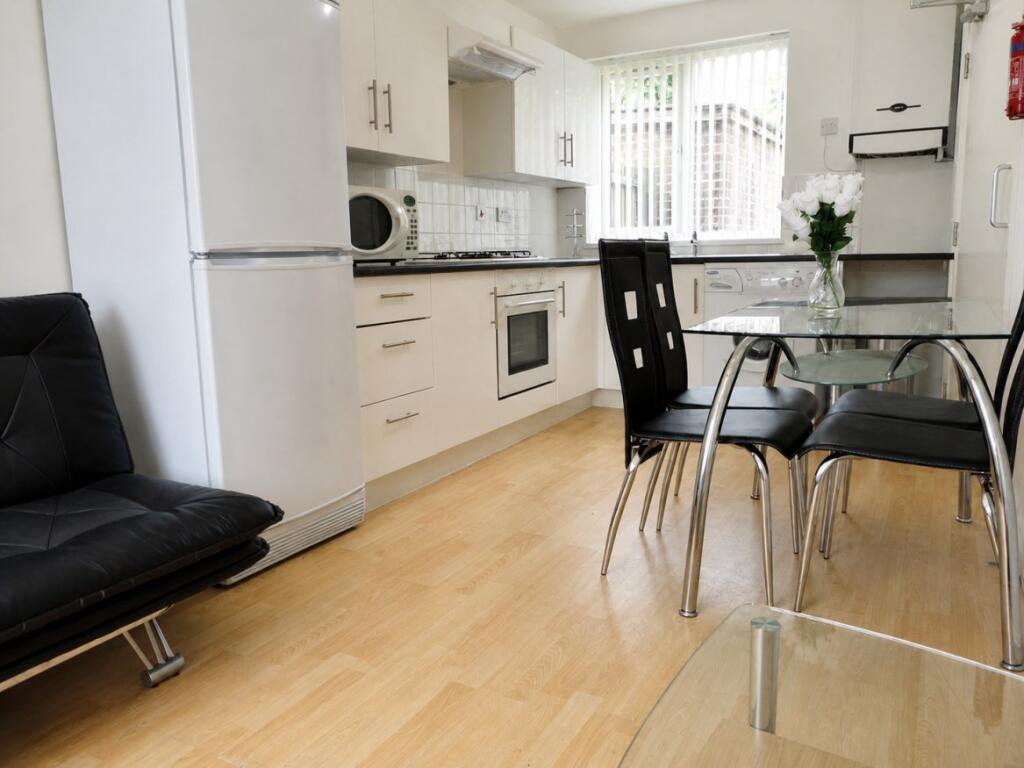 House in Birmingham - View 3