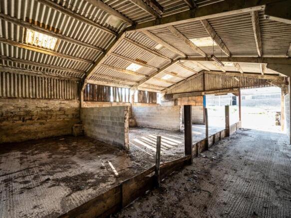 Barn 7
