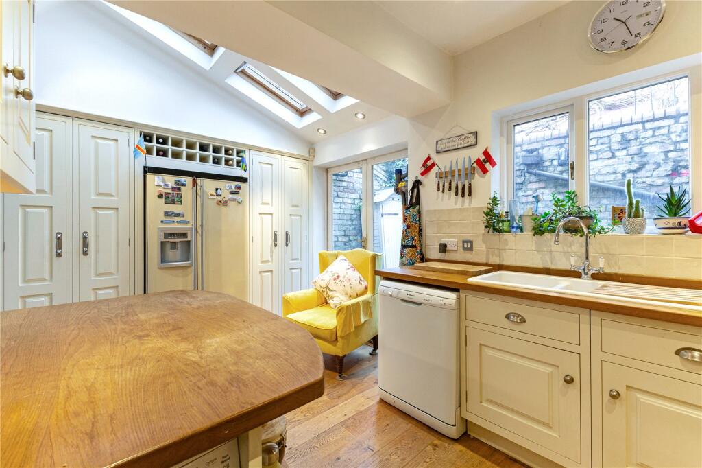 Glendale, Clifton, Bristol, BS8 photo 4