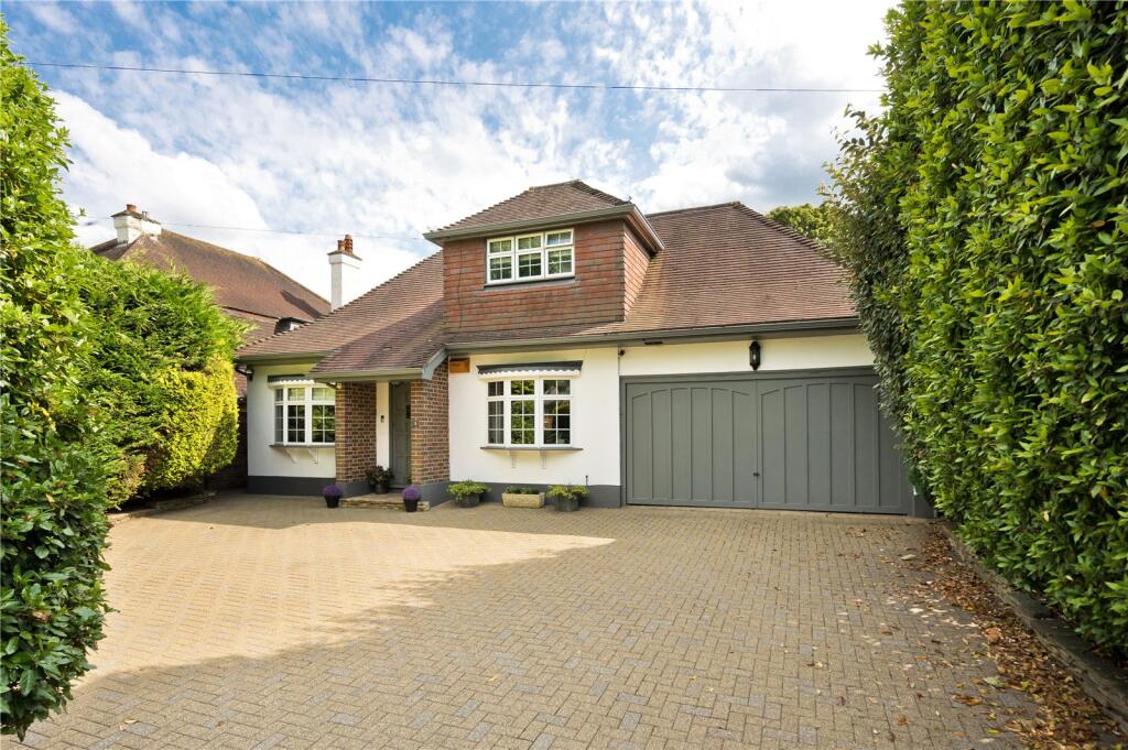 4 bed detached - St. Leonards Road, Claygate, Esher, Surrey, KT10 image 4