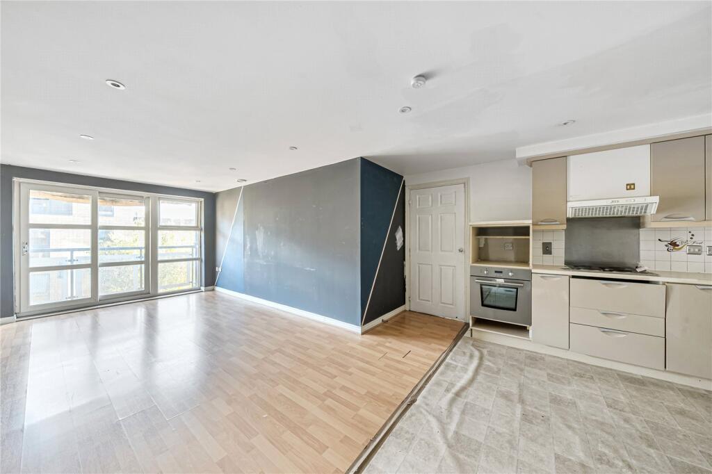 Apartment in London, Royal Borough of Kingston upon Thames - View 5