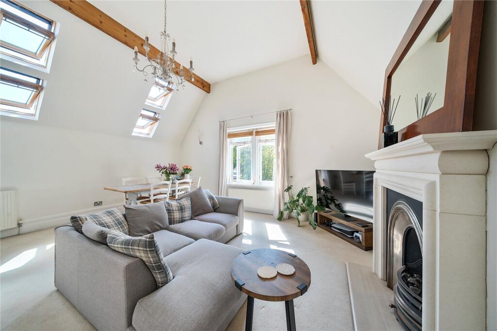 Apartment in Harrogate, West End Park - View 5