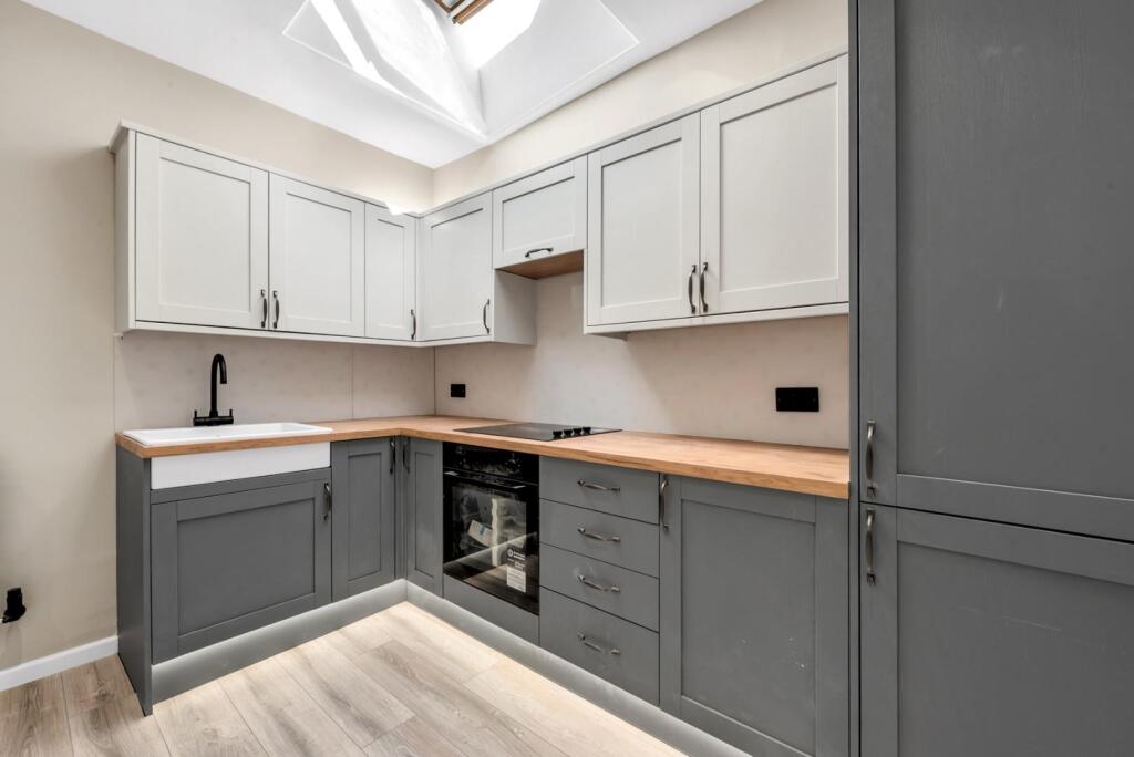Apartment in London - View 4