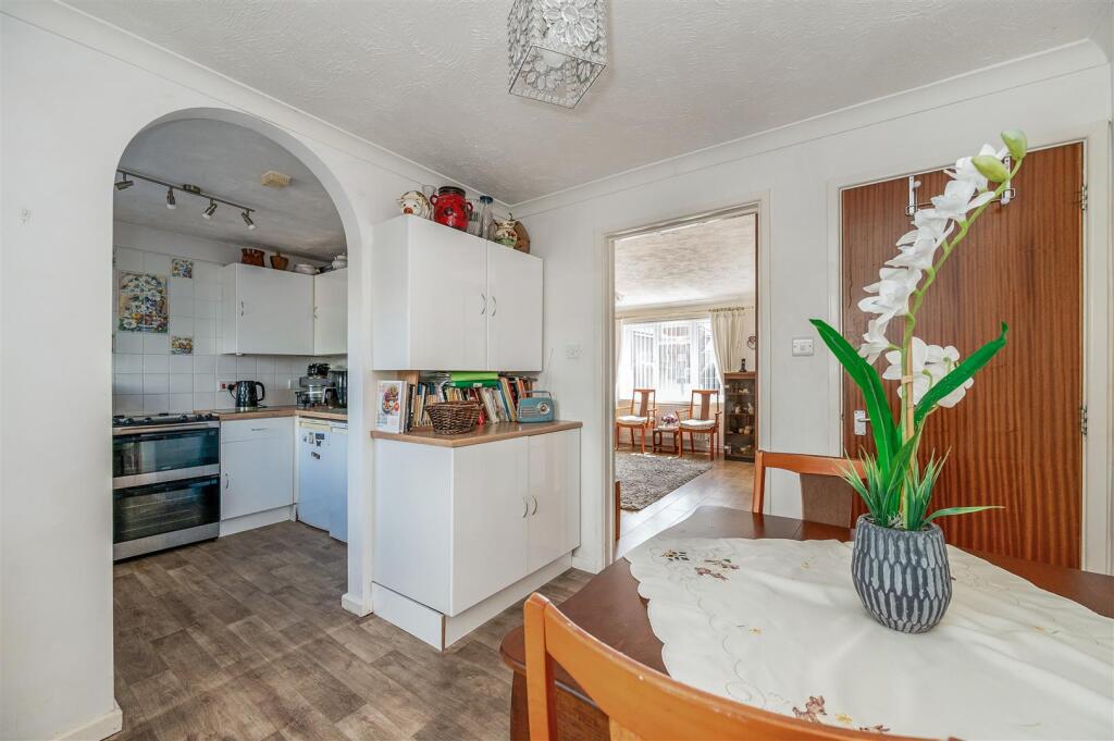 House in Portsmouth - View 2
