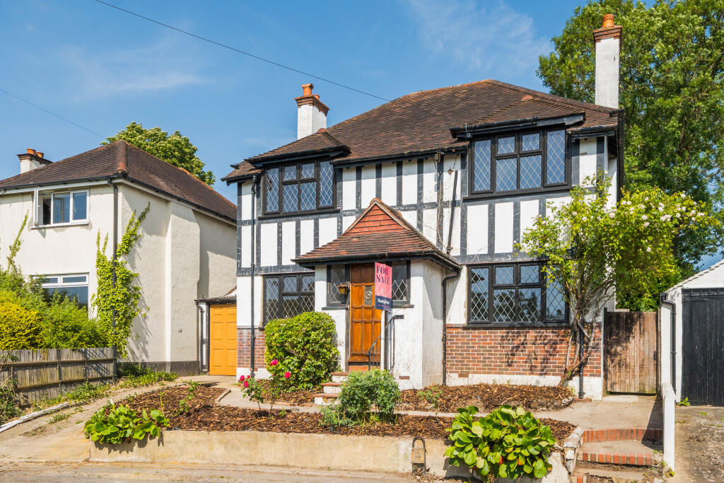 Main image of property: Kingsdown Avenue, South Croydon, CR2