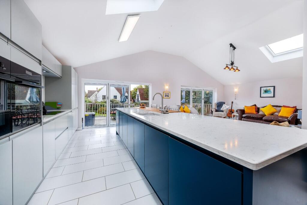 House in Braintree, Sturmer - View 4