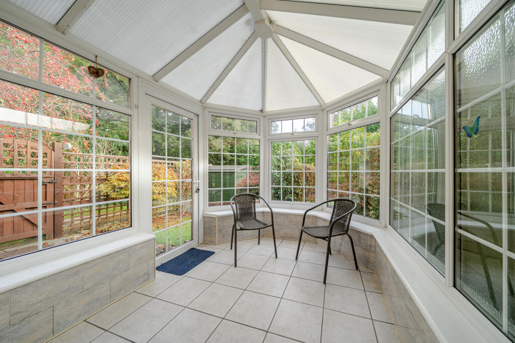 Gatchell Oaks, Trull photo 4