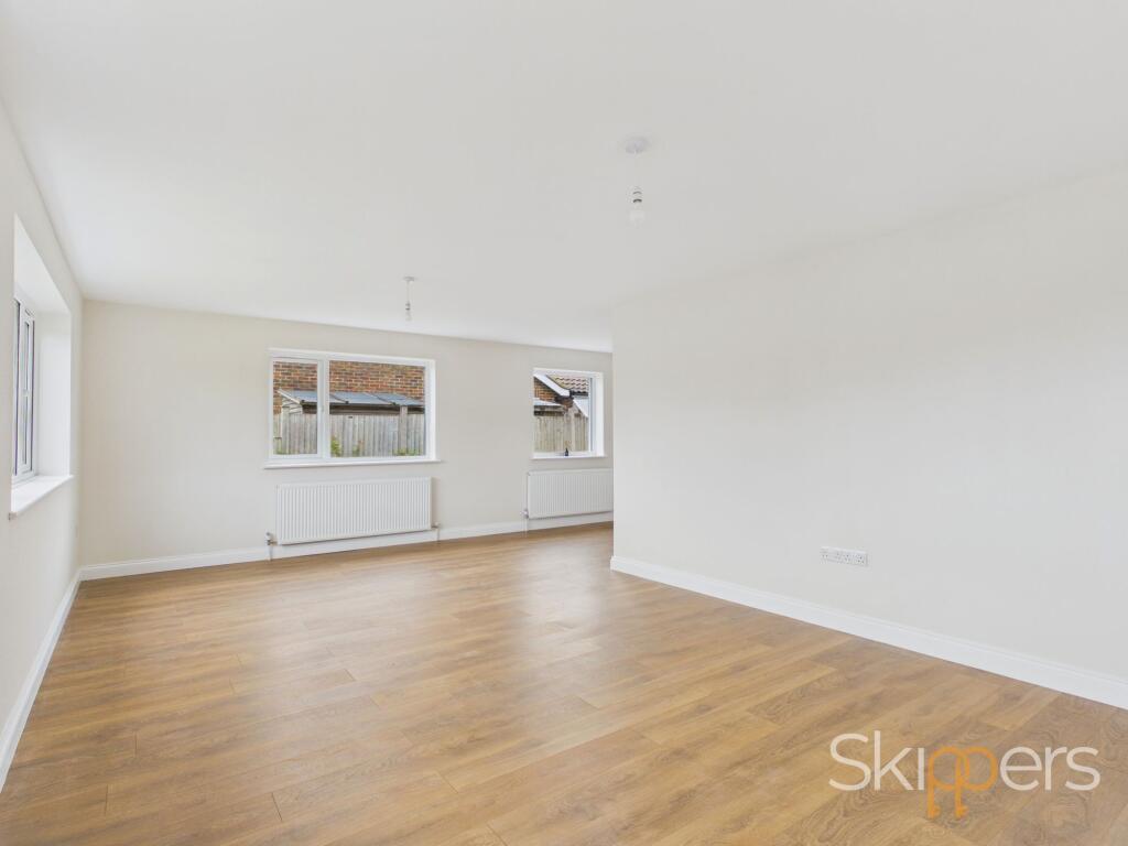 House in Dymchurch - More