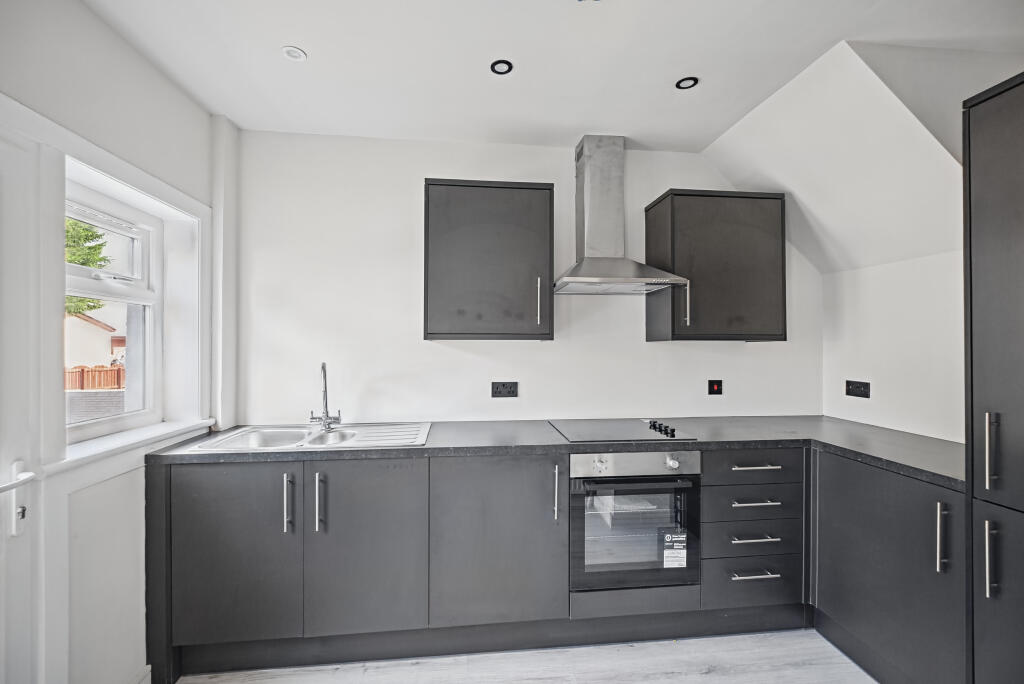 House in Motherwell, North Lanarkshire - View 5