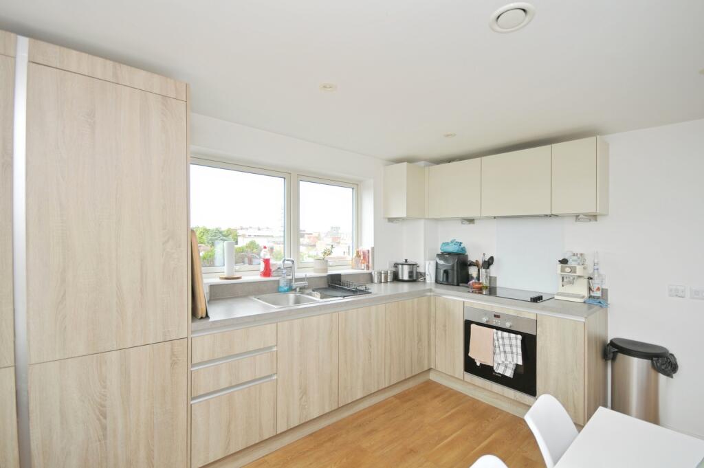 Ringers Road, Bromley, BR1 photo 5