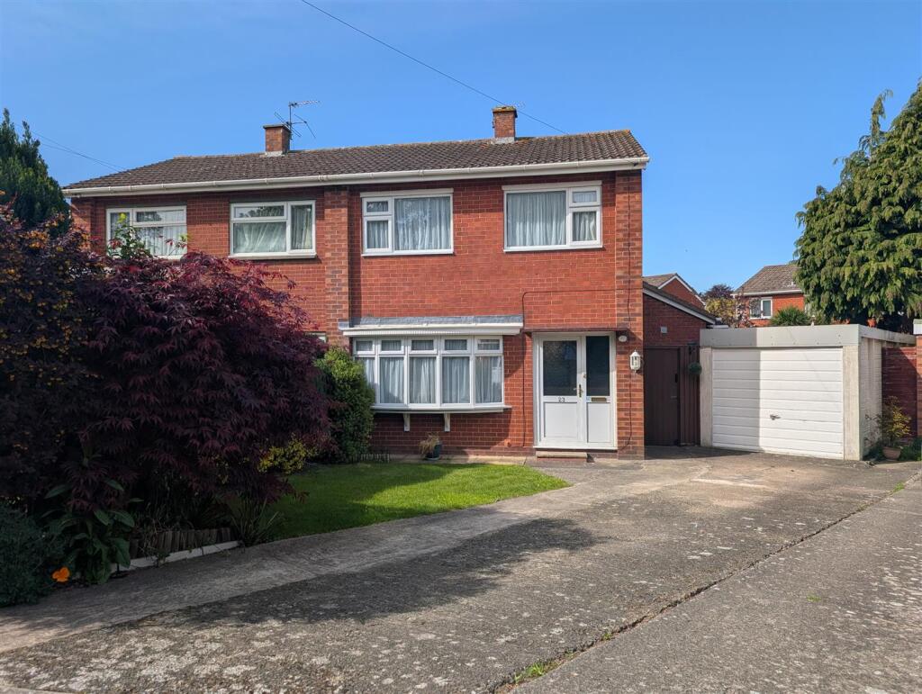 Main image of property: 23 Stretton Close, Shrewsbury, SY2 6EY