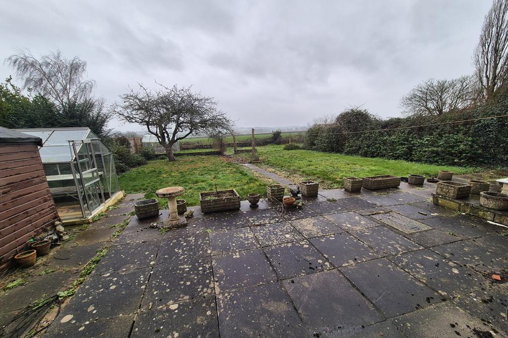 Station Road, Crewkerne, TA18 photo 2