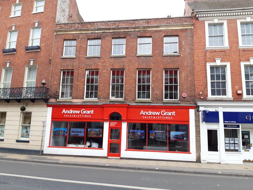 Main image of property: 59-60 Foregate Street, Worcester, WR1 1DX