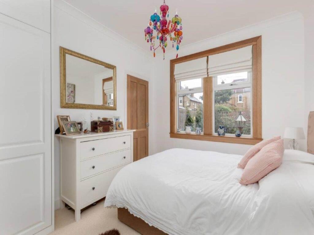 Apartment in Edinburgh, Saughtonhall, Murrayfield - View 4
