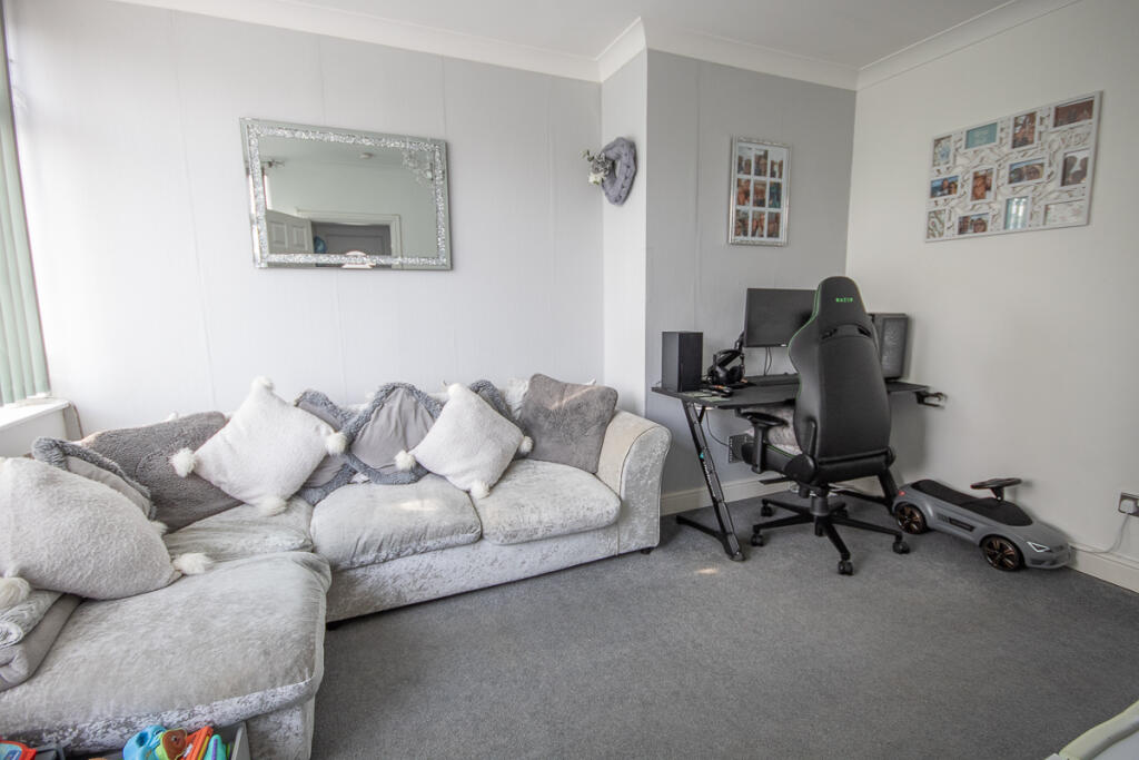 The Crescent, Chaddesden photo 3