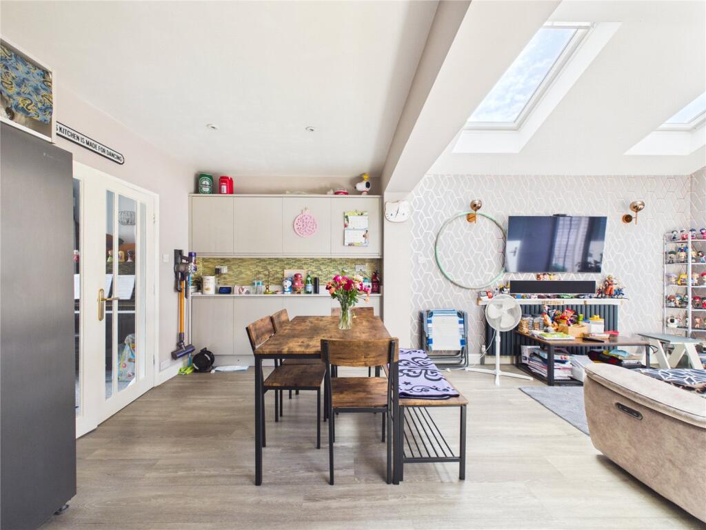 House in Bristol - View 3
