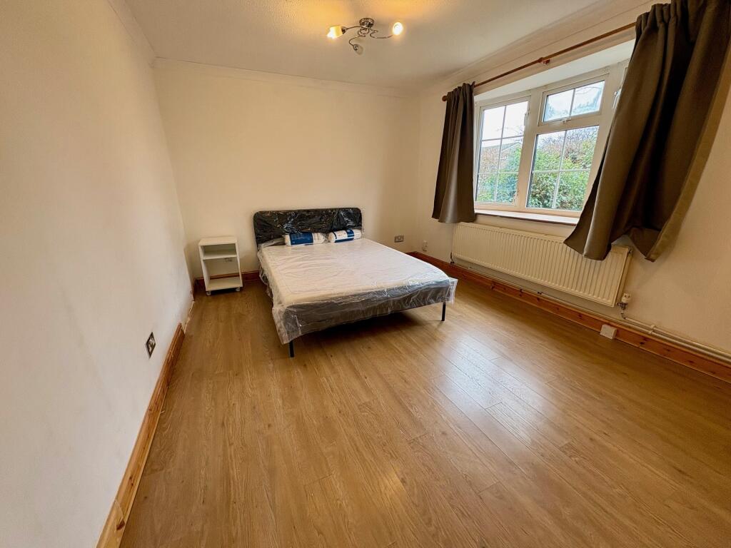 Main image of property: Canterbury Way, SG1