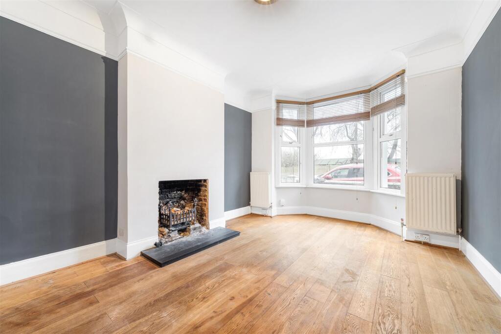 Main image of property: 25 Kingsdale Road, Penge, London, SE20