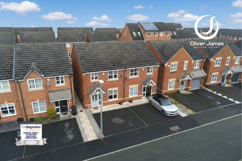 Main image of property: Daneshill Lane, Cadishead, M44