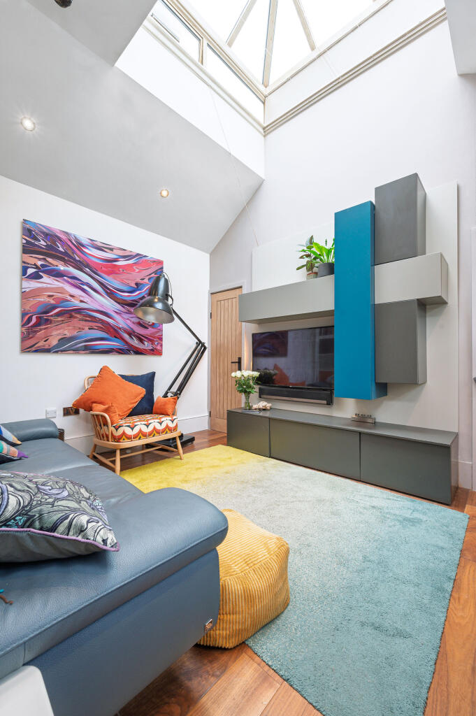 House in London - View 4