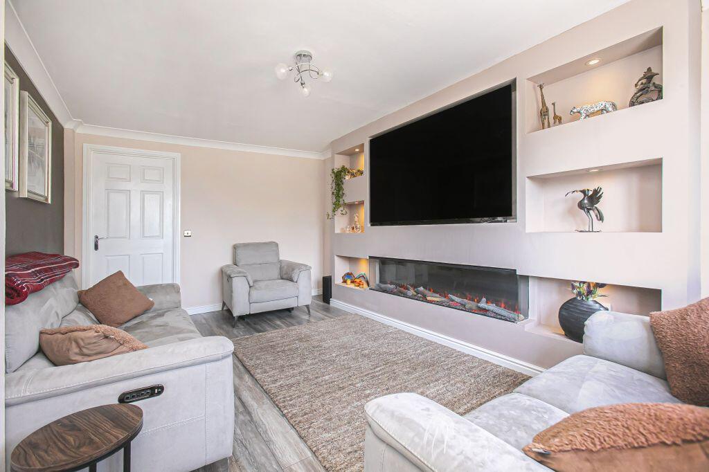 House in Dunfermline, Linburn, Touch - View 3