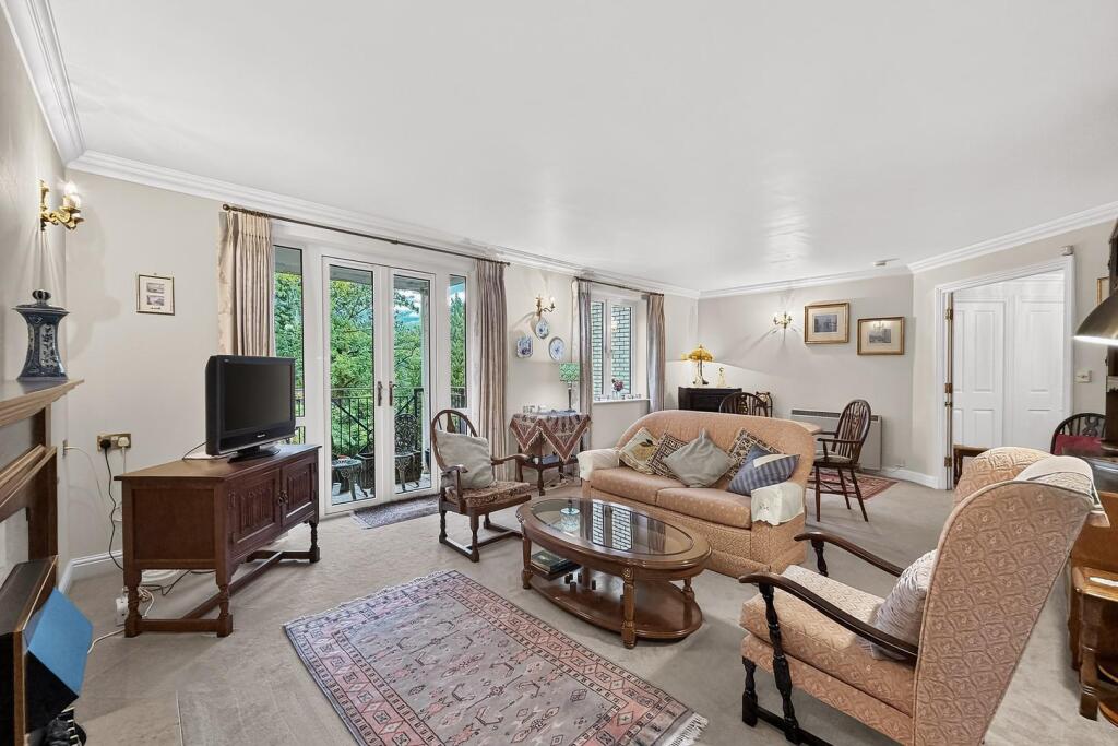 Apartment in Warrington - View 5