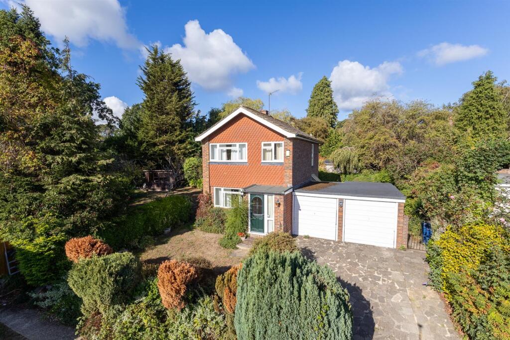 Main image of property: Hill Road, Farnham