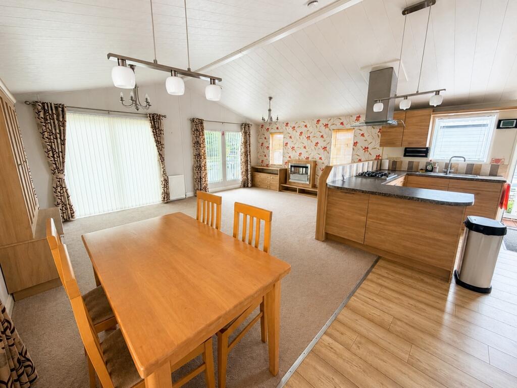 House in Taunton - View 4
