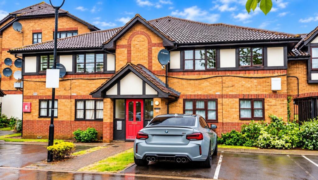 Main image of property: Somerset Gardens , White Hart Lane, N17