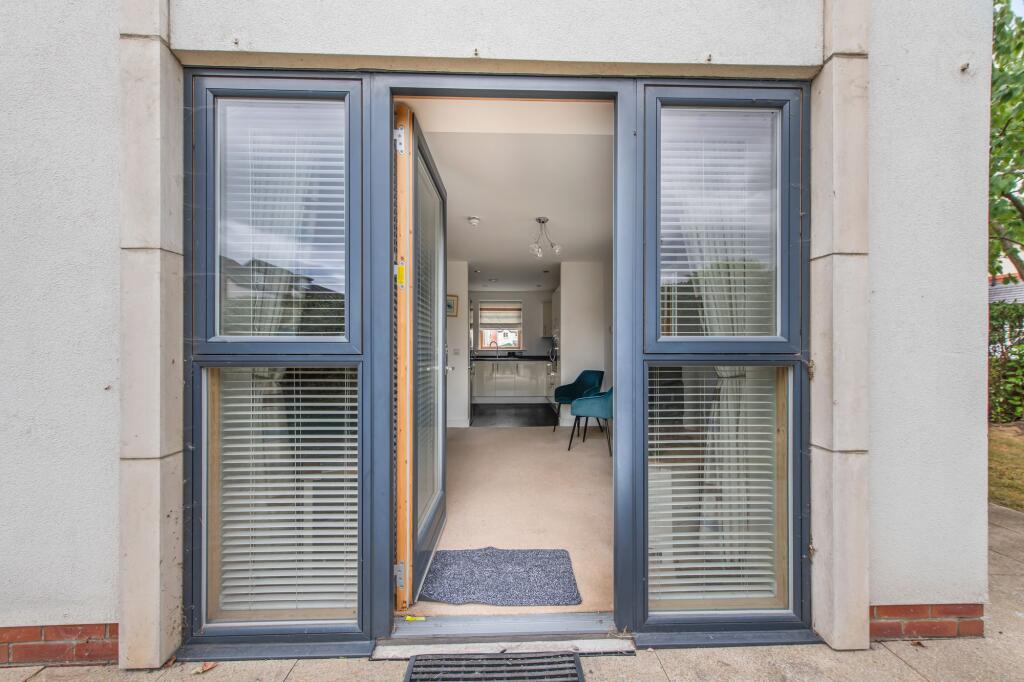 Apartment in Warrington - View 5