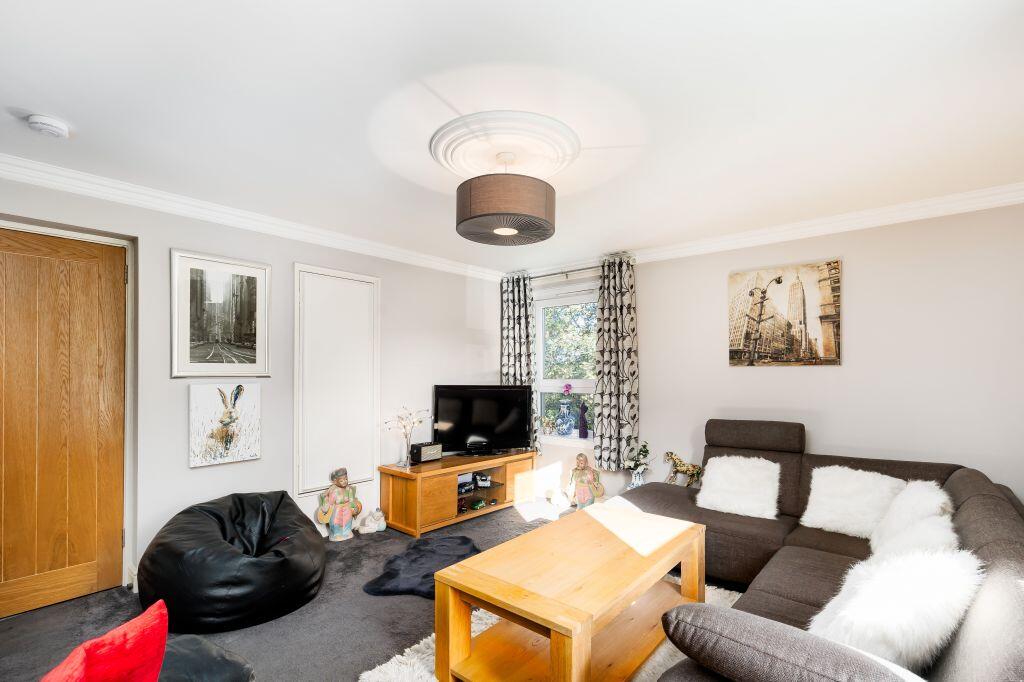 Apartment in Edinburgh - View 2