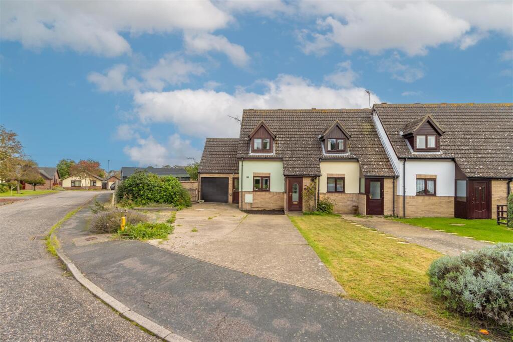 Main image of property: Dakings Drift