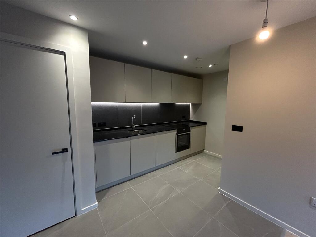 Main image of property: City Gardens, Spinners Way, Manchester, M15