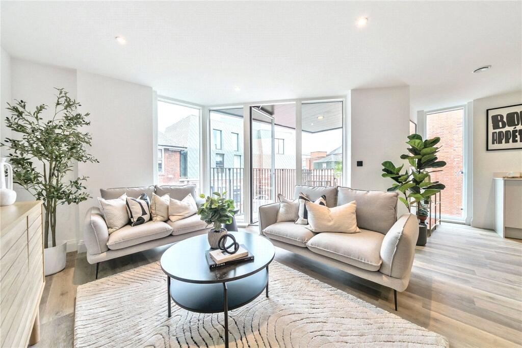 Main image of property: Tweedy Road, Bromley