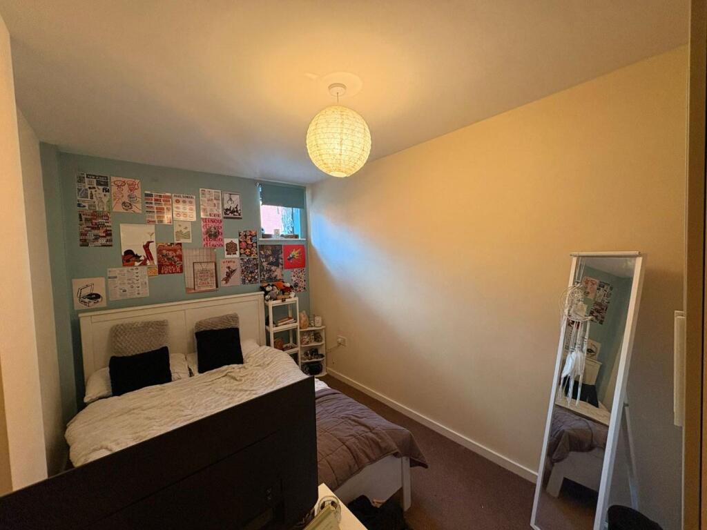 Apartment in Manchester, Hulme - View 4