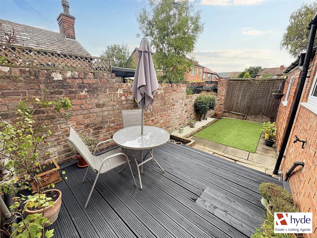 Randlesham Street, Prestwich, Bury, M25 1GY photo 3