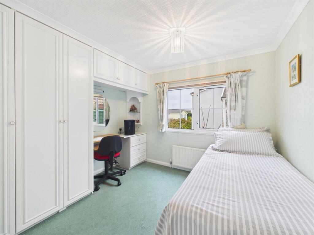 House in Brighton - More