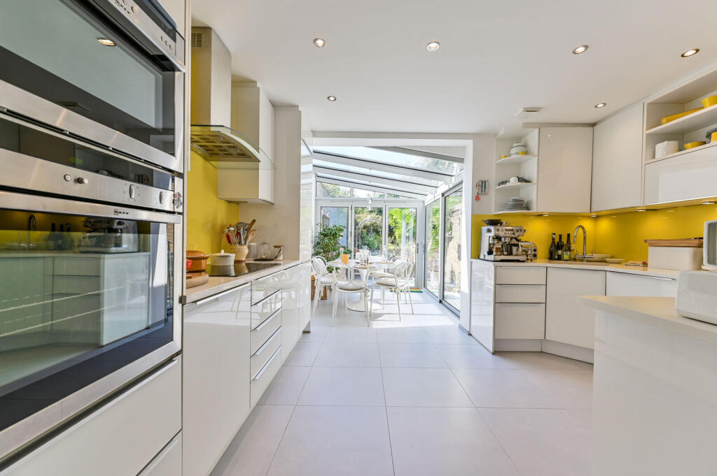 House in London - More