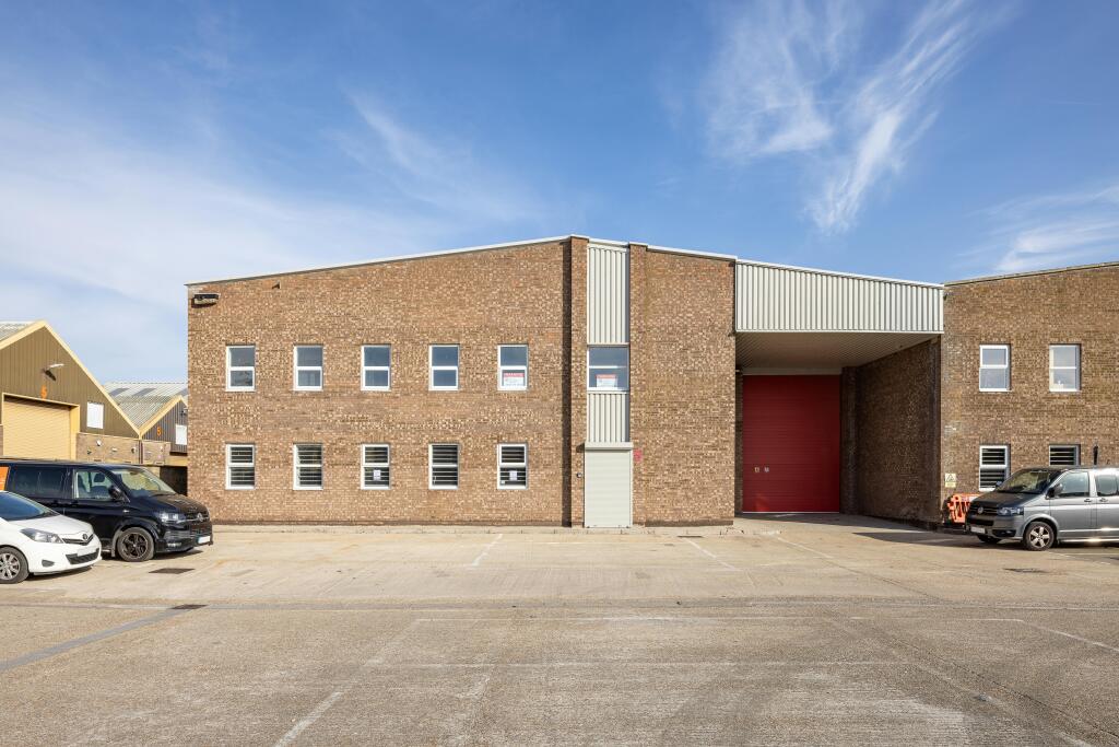 knighton Heath Industrial Estate Unit 5_23.jpg