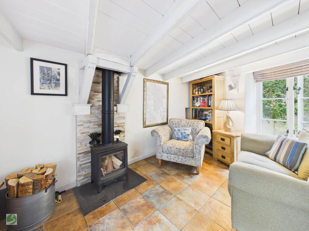 House in Plymouth - View 4