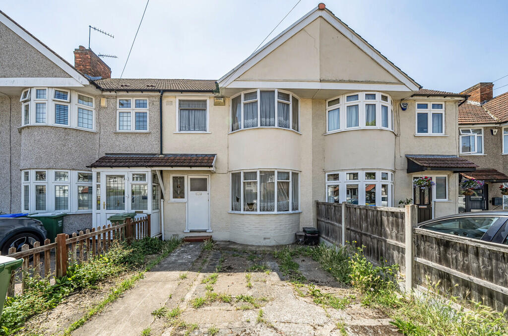Main image of property: Pinewood Avenue, Sidcup, DA15 8BB