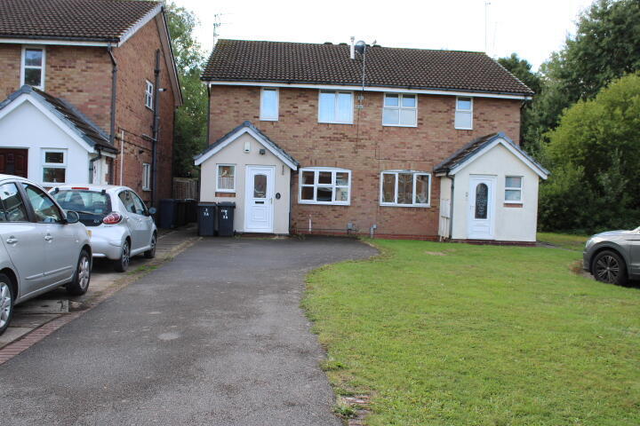Main image of property: Avebury Close, Nuneaton