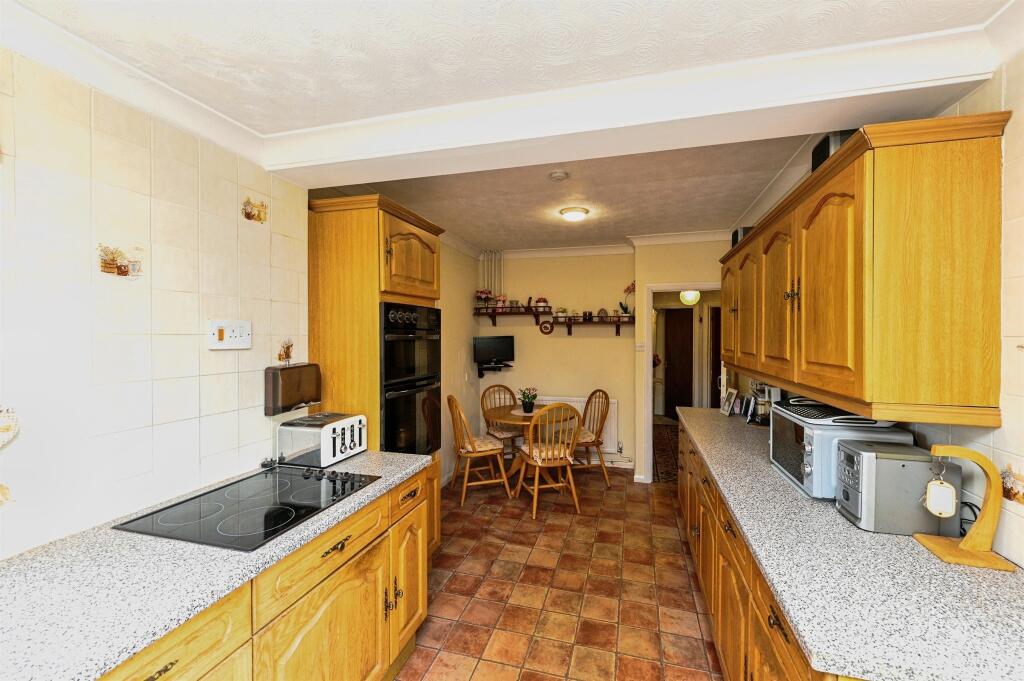 House in Peterborough - View 5