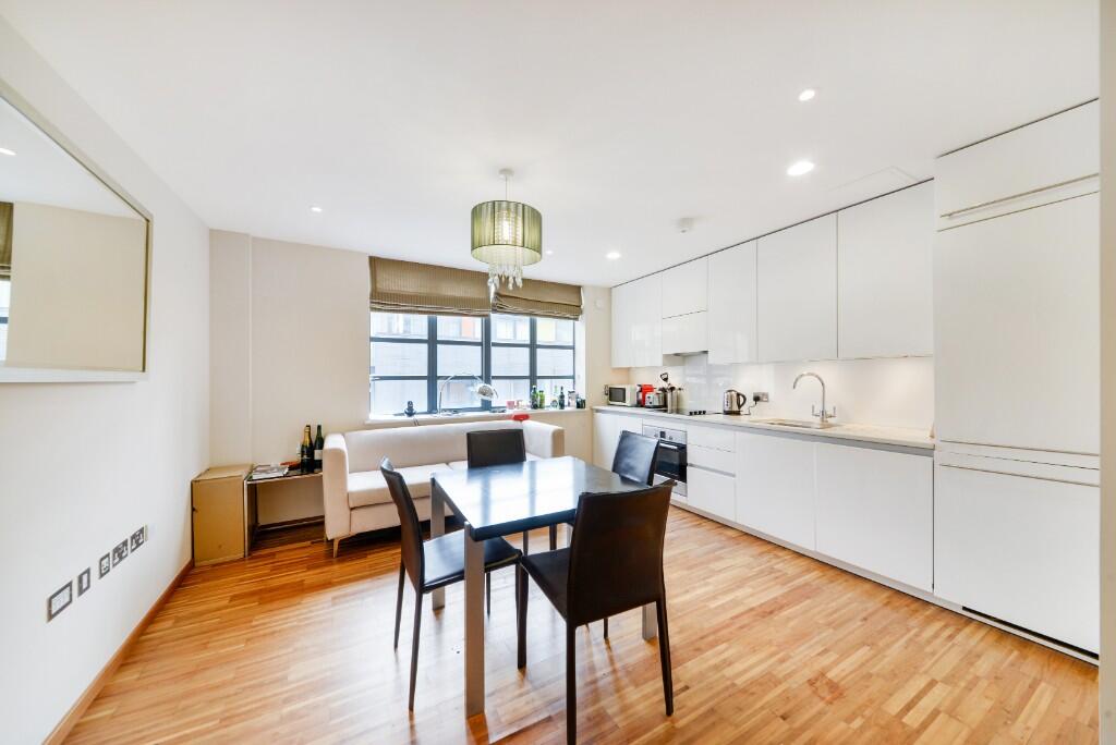 Main image of property: Westland Place, London, N1