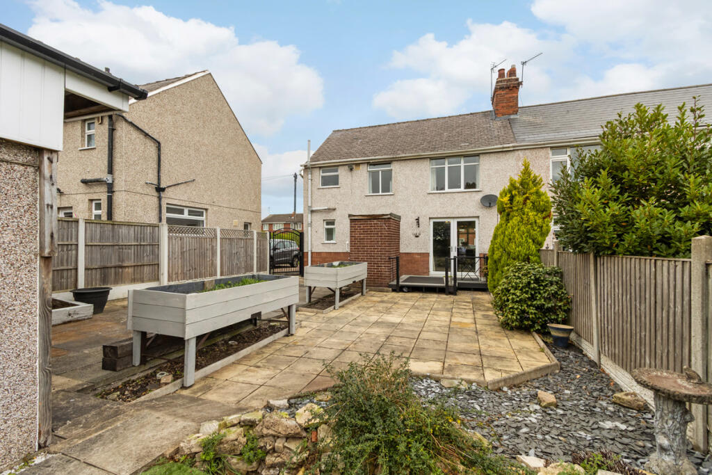 House in Doncaster - View 3