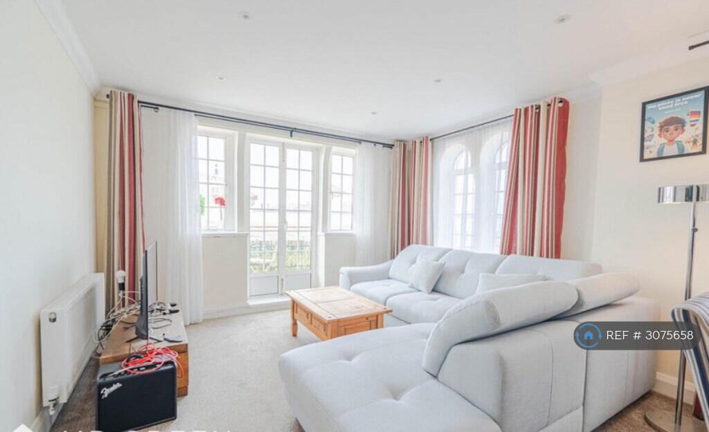 Apartment in Bournemouth - View 3