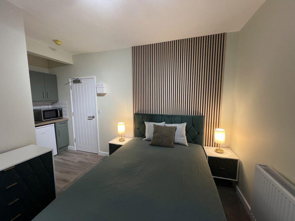 Main image of property: Rm 5, 71 Aldermans Drive, PE3 6AX