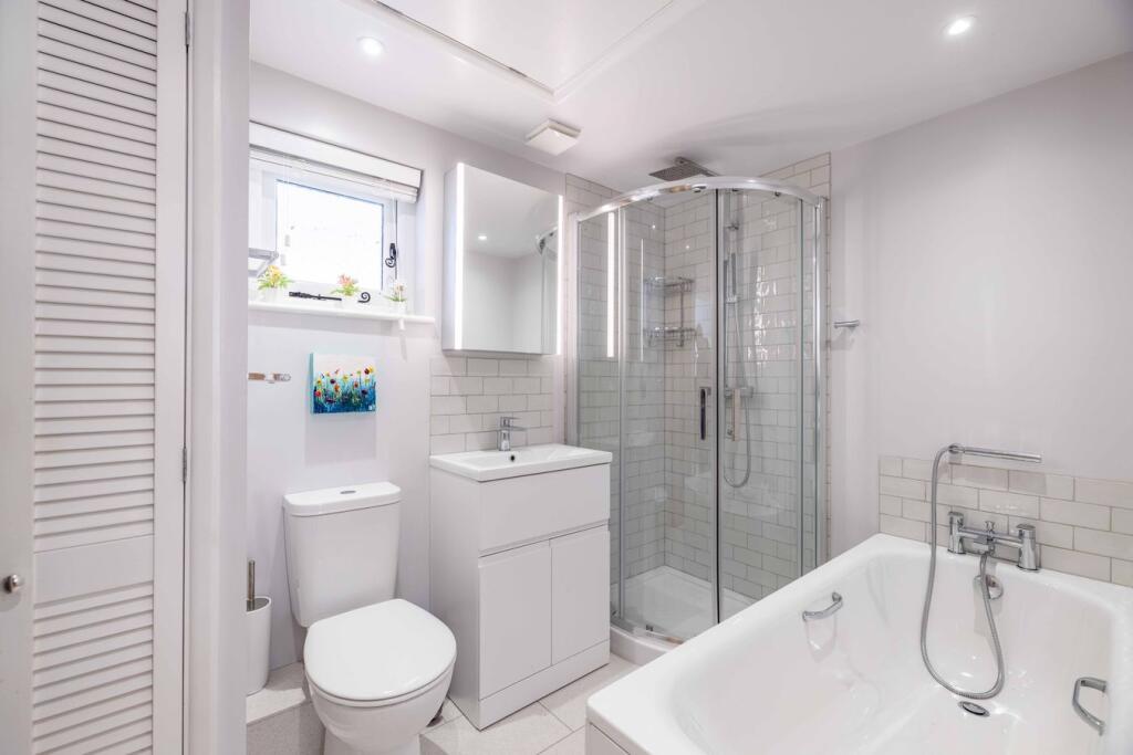 House in Slough, Fulmer - View 5