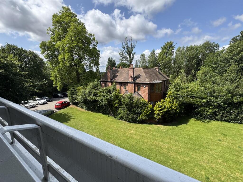 Additional image 20 of Endwood Court, Handsworth Wood, Birmingham